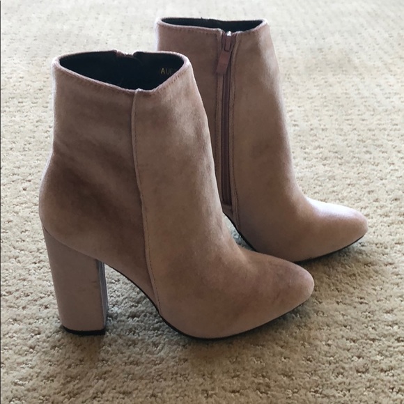 So Me Shoes - PINK VELVET BOOTIES